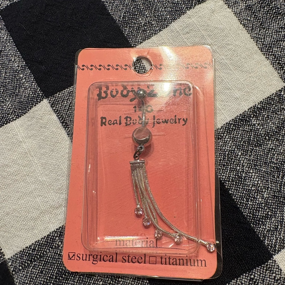 Belly Button Ring - Picture 3 of 4